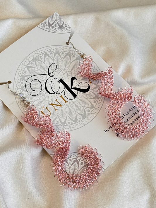 Maxi aretes tejidos